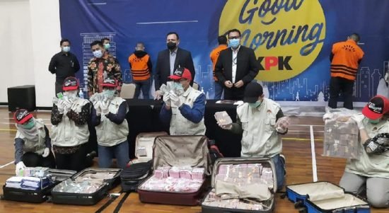 Menteri Terlibat Kasus Korupsi