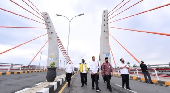 Peresmian Jembatan Sei Alalak di Kota Banjarmasin