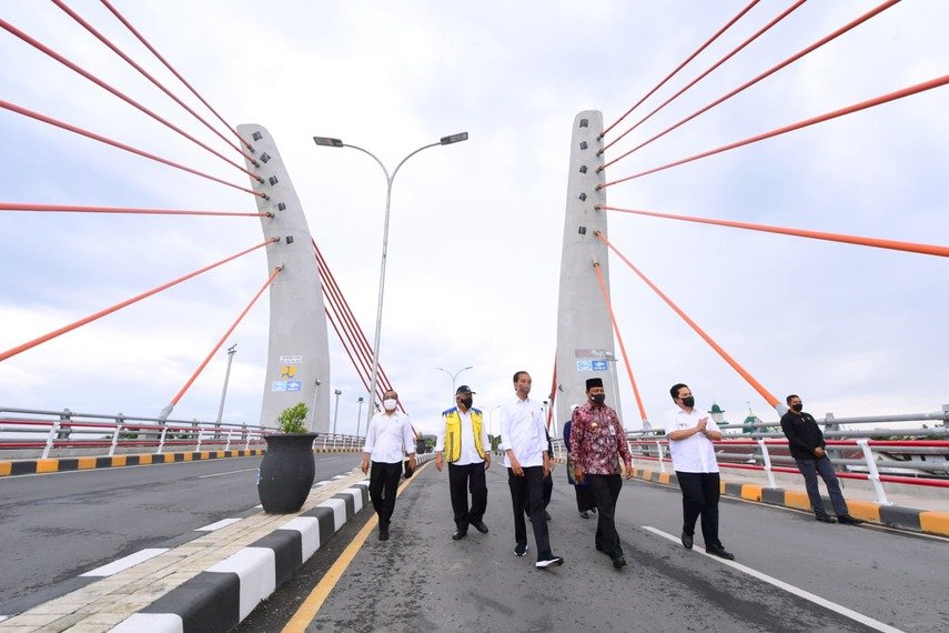 Peresmian Jembatan Sei Alalak di Kota Banjarmasin