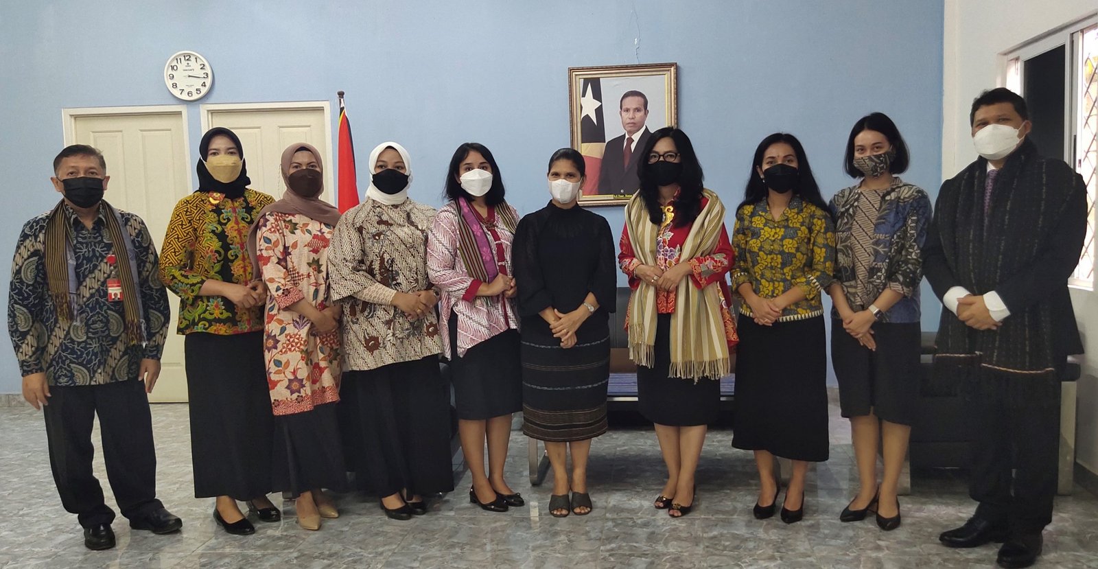 Dubes RI Salurkan Bantuan Paket Perlengkapan Belajar Melalui Yayasan Centro Quasadhip Ruak