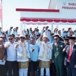 menteri-trenggono-upacara-hut-ri-bareng-nelayan-di-kampung-nelayan-merah-putih-sorue-jaya-krnJ