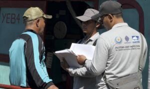 kkp-gelar-inspeksi-kapal-perikanan-sesuai-konvensi-ilo-188-untuk-lindungi-abk-8MV3